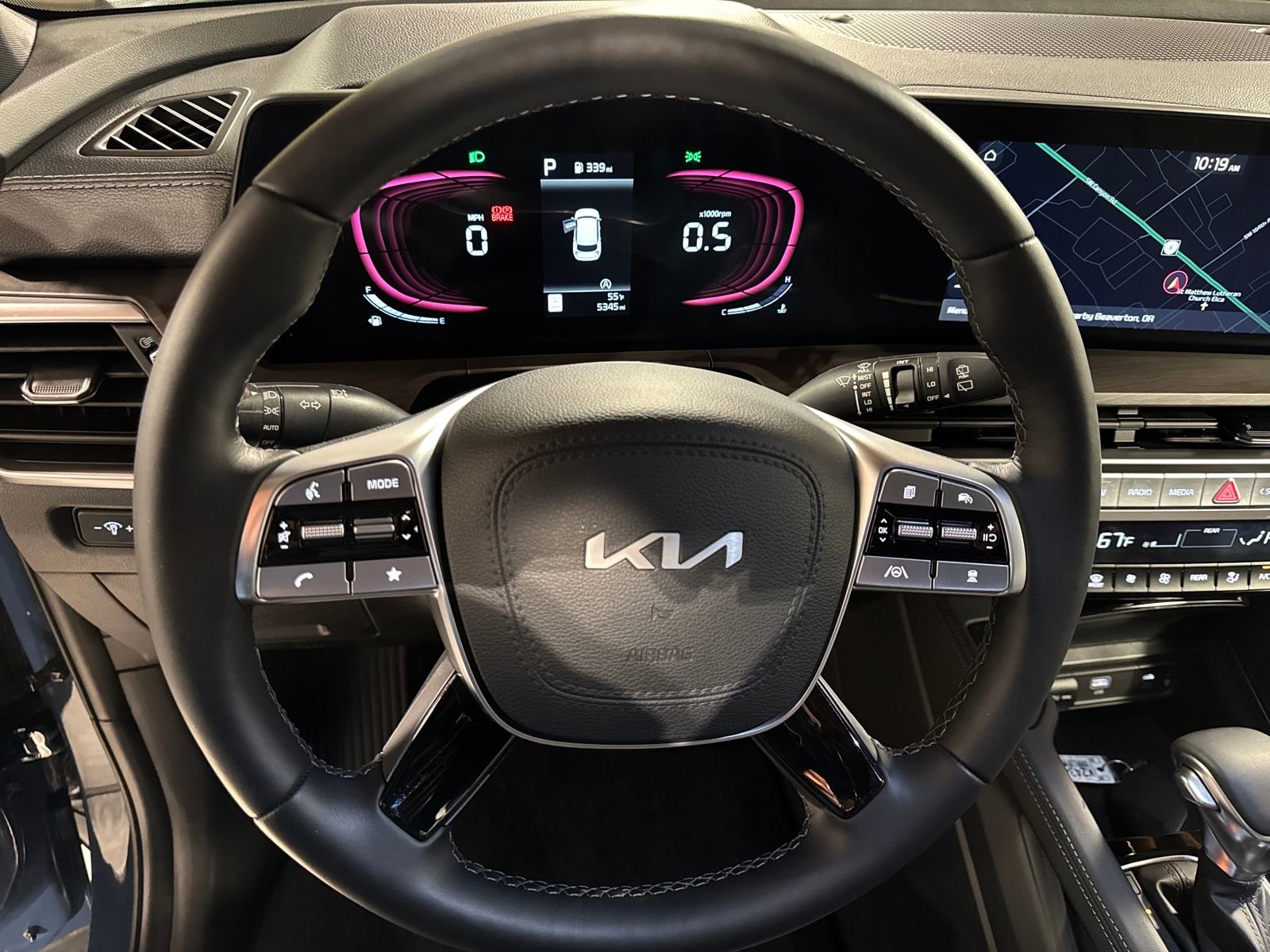 Used 2025 Kia Telluride AWD image 23