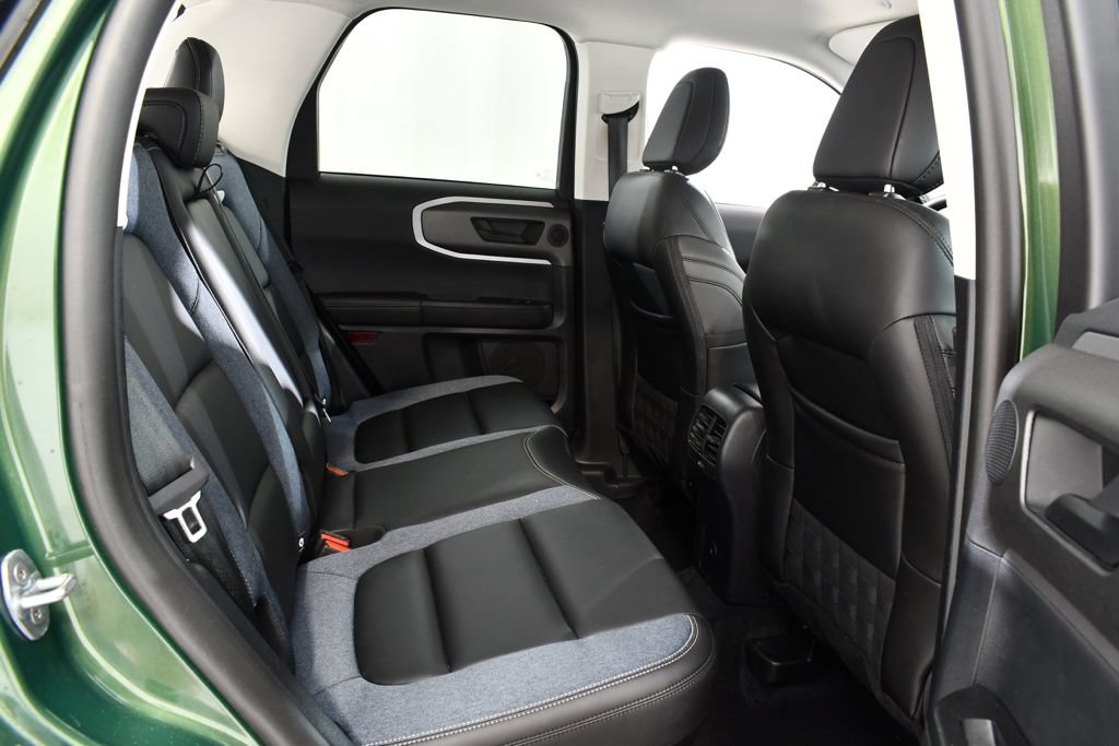 Used 2025 Ford Bronco Sport Outer Banks w/ Outer Banks Tech Package+ AWD/4WD image 19