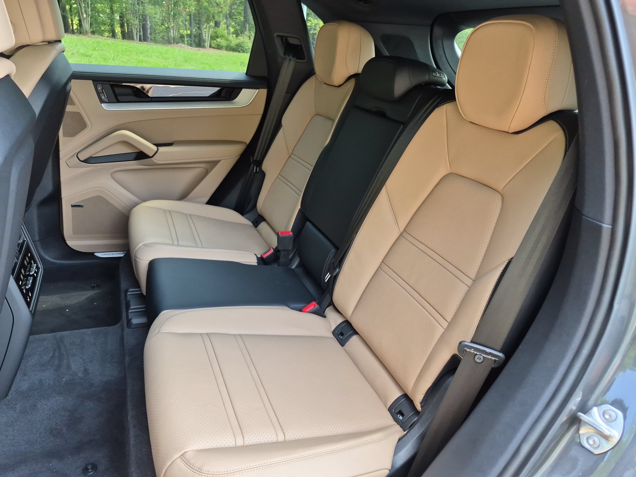 New 2026 Porsche Cayenne AWD/4WD image 24