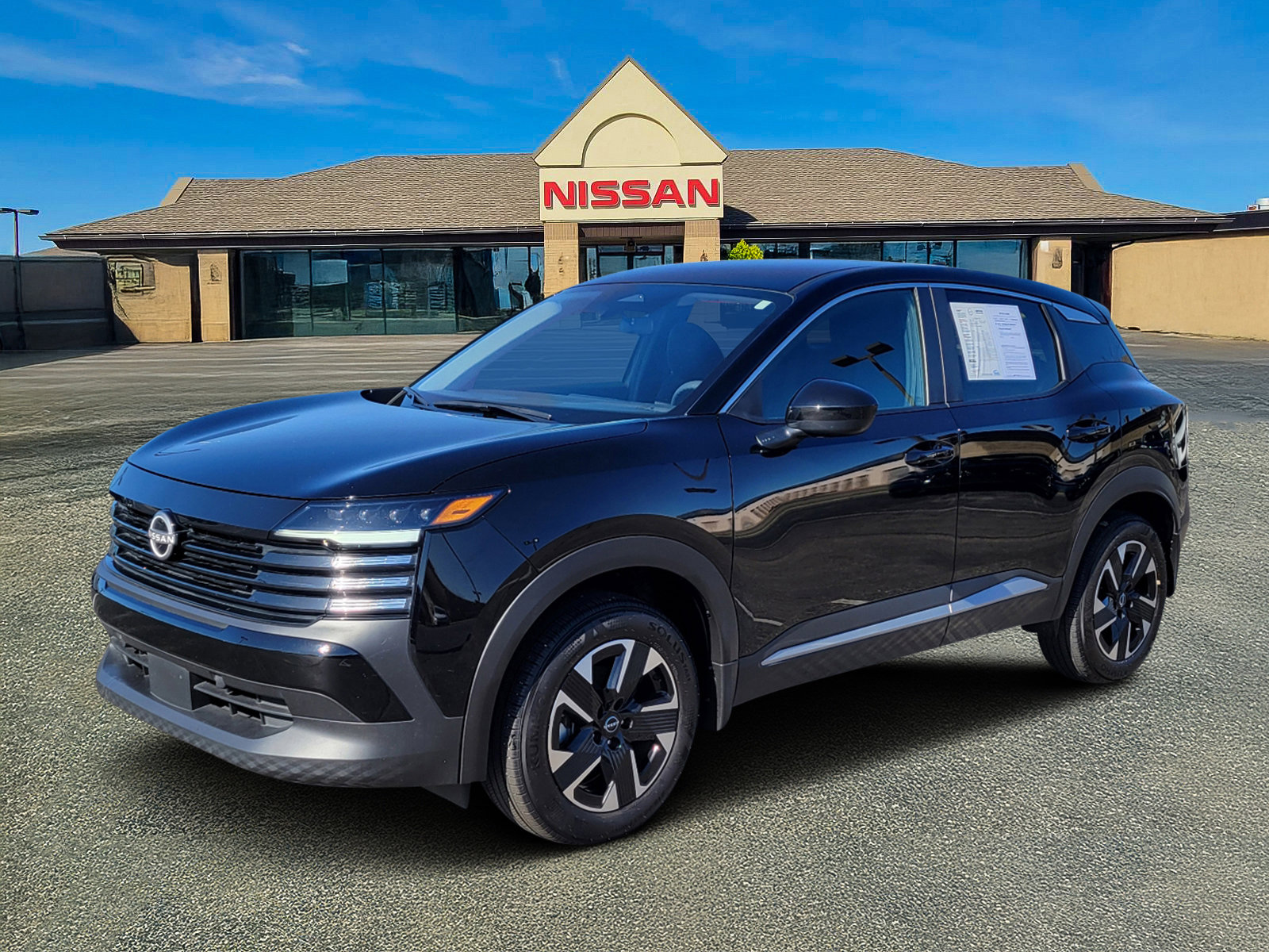 Certified 2025 Nissan Kicks SV AWD/4WD image 2
