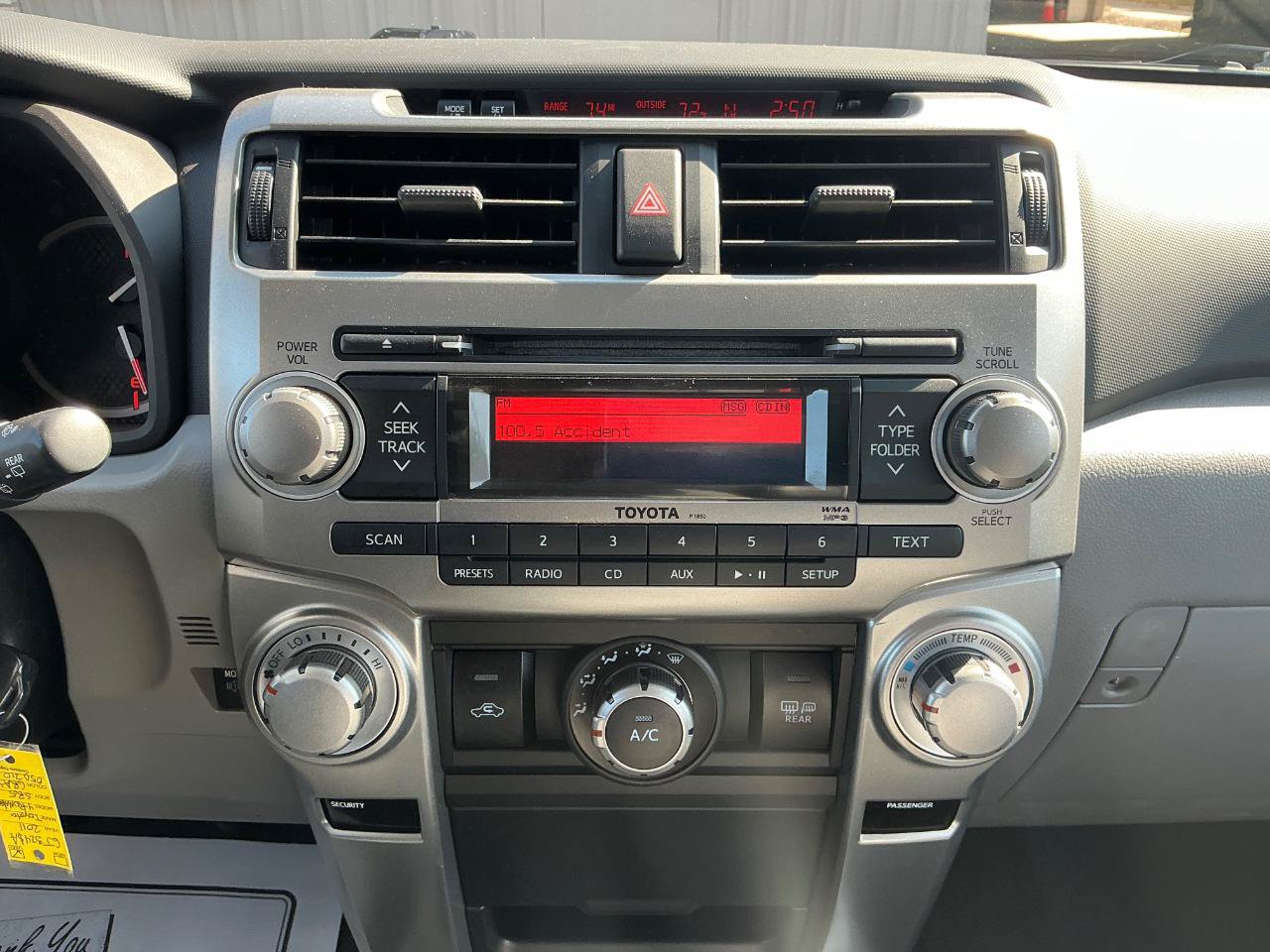 Used 2011 Toyota 4Runner SR5 w/ Convenience Pkg AWD/4WD image 23