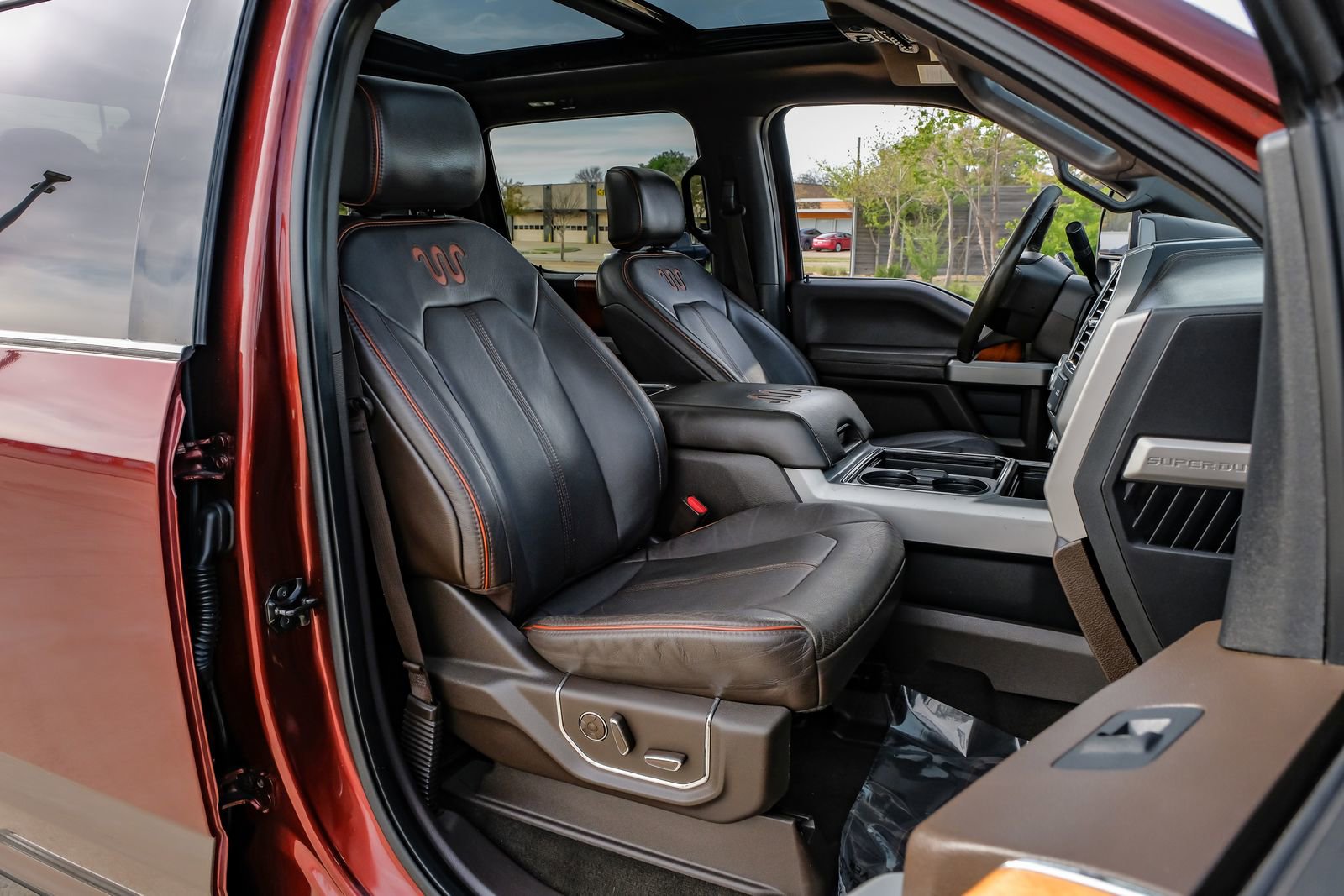 Used 2017 Ford F250 King Ranch w/ King Ranch Ultimate Package image 37