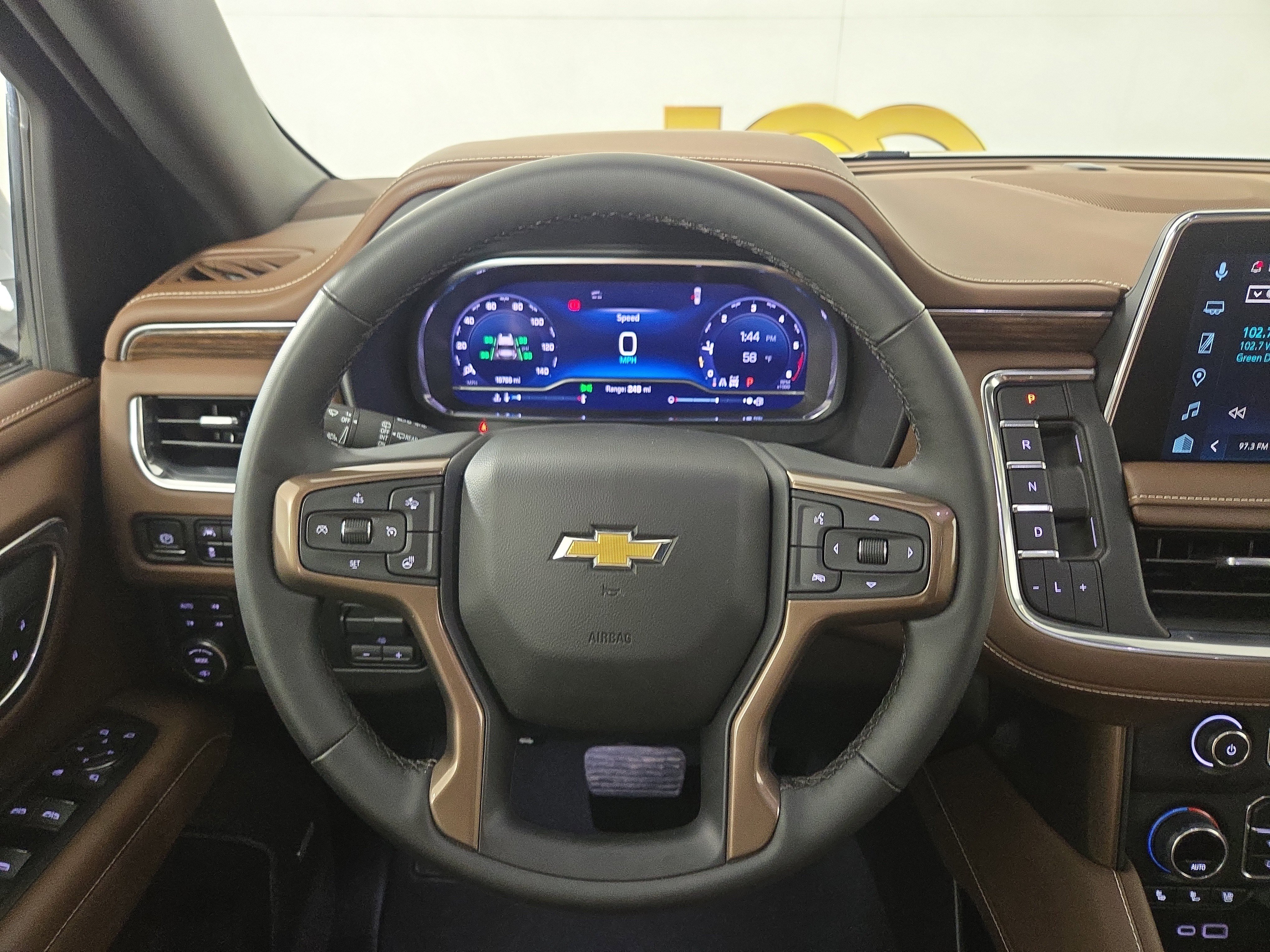 Certified 2023 Chevrolet Suburban High Country image 15