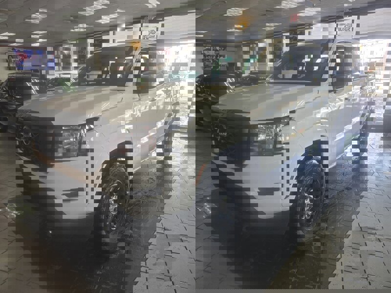 Used 2022 Nissan Frontier S