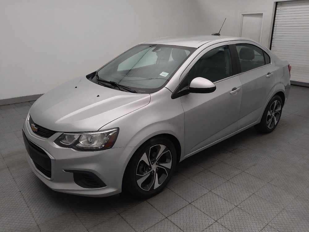 Used 2017 Chevrolet Sonic Premier FWD image 2