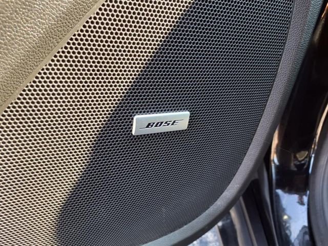 Used 2023 Chevrolet Traverse RS image 19