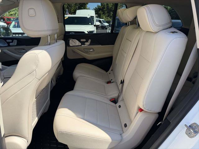 Used 2021 Mercedes-Benz GLS 450 4MATIC image 17