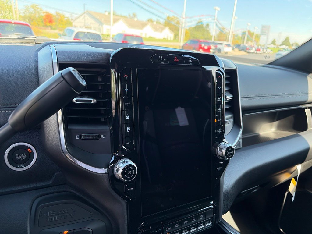 New 2027 RAM 3500 Laramie w/ Max Tow Package AWD/4WD image 33