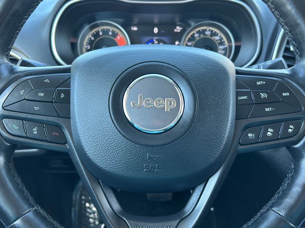 Used 2020 Jeep Cherokee Trailhawk w/ Technology Group image 10