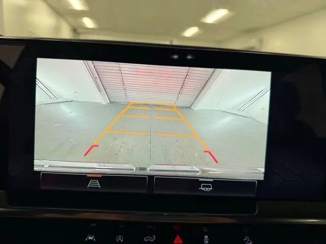 Used 2024 GMC Sierra 1500 Elevation image 19