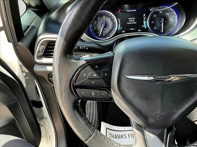 Used 2020 Chrysler Pacifica Touring-L Plus w/ Advanced Safetytec Group image 18