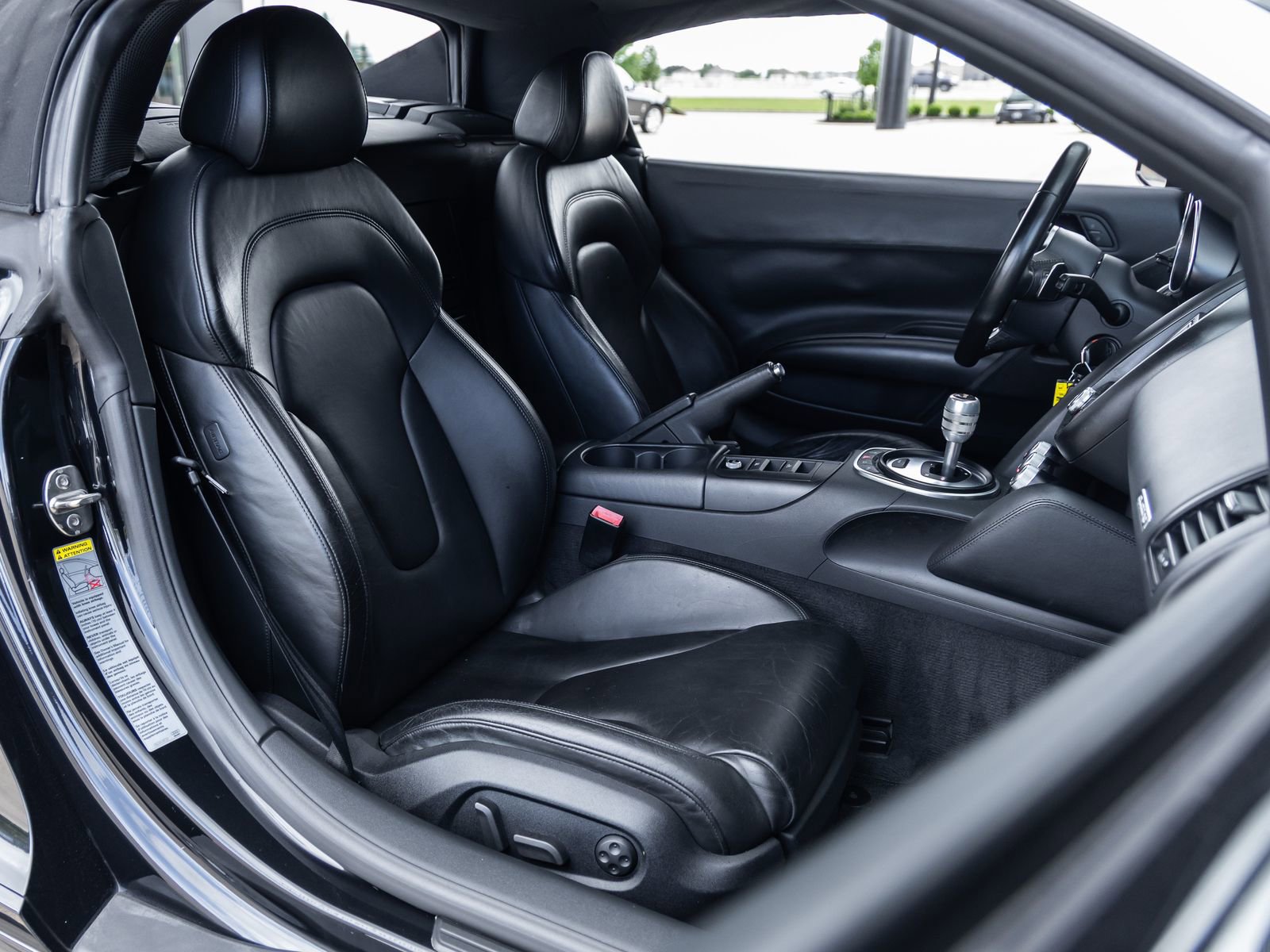 Used 2011 Audi R8 V10 AWD/4WD image 38