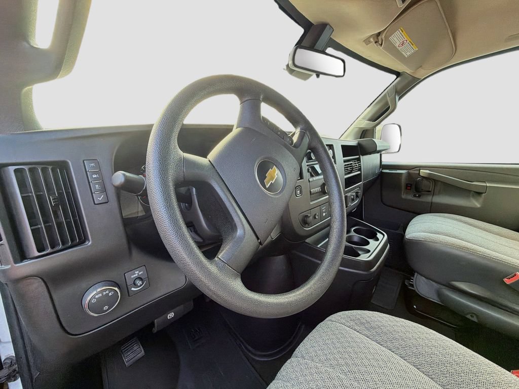 Used 2019 Chevrolet Express 3500 LT w/ LT Preferred Equipment Group RWD image 10