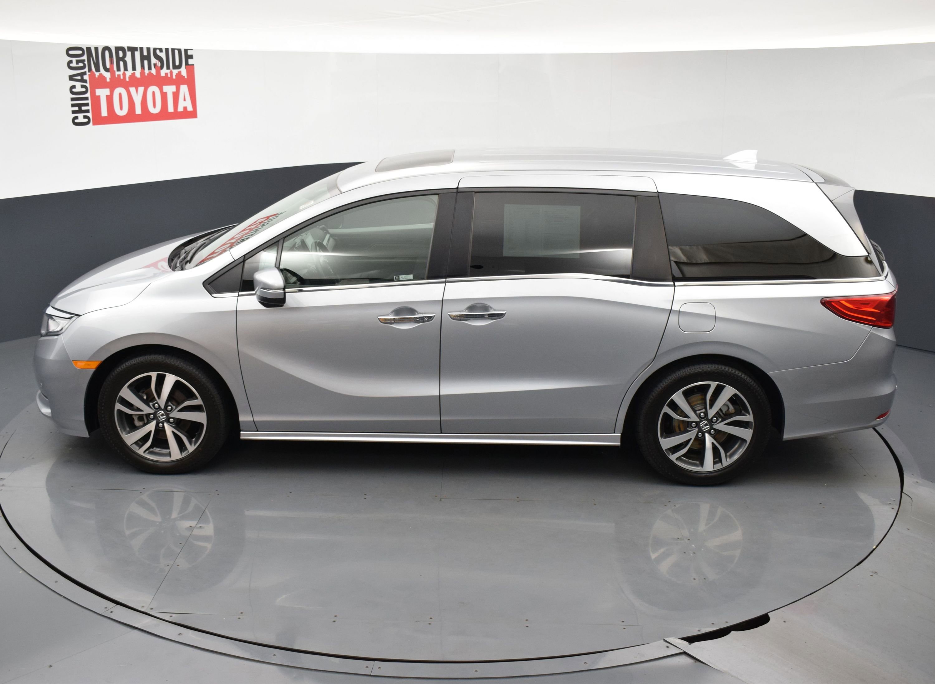 Used 2022 Honda Odyssey Touring image 31
