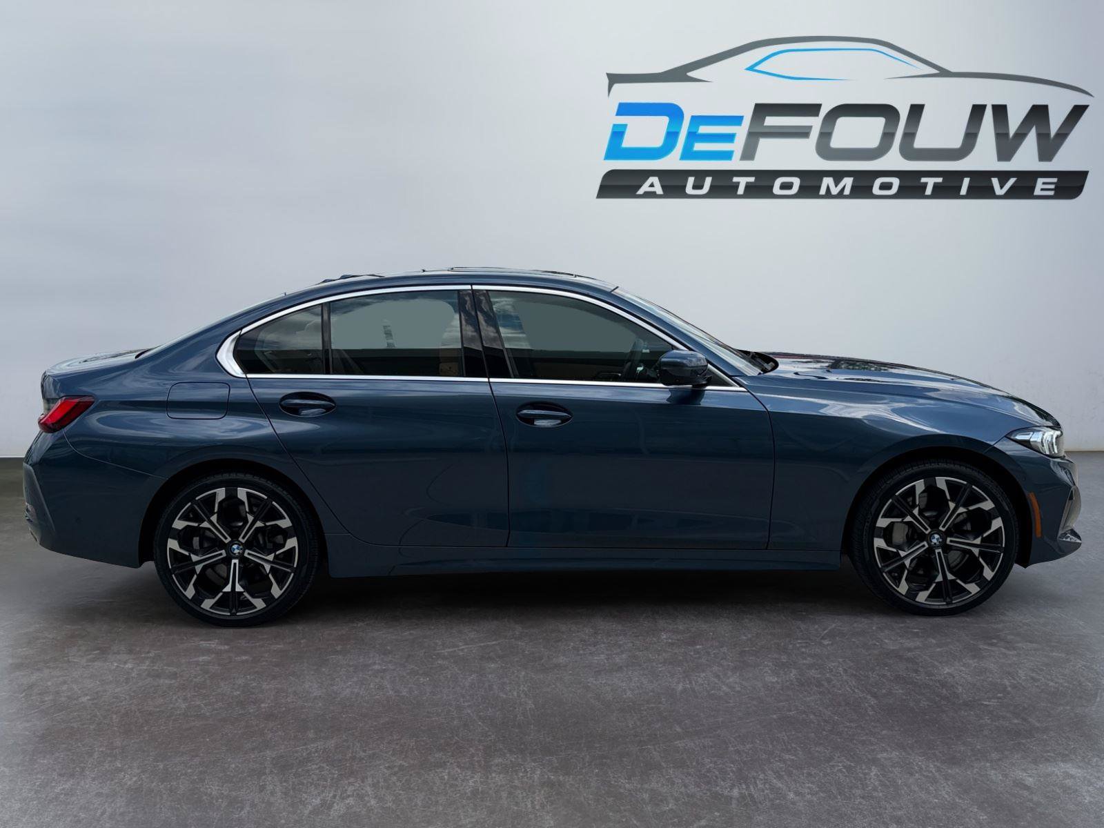 Used 2026 BMW 330i xDrive Sedan w/ Premium Package AWD/4WD image 2