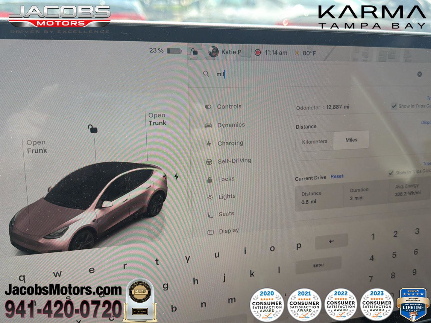 Used 2025 Tesla Model Y Long Range AWD/4WD image 1