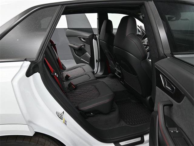 New 2026 Audi SQ8 Prestige image 13