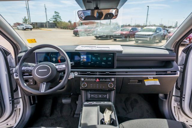 New 2026 Hyundai Tucson Blue SE image 13