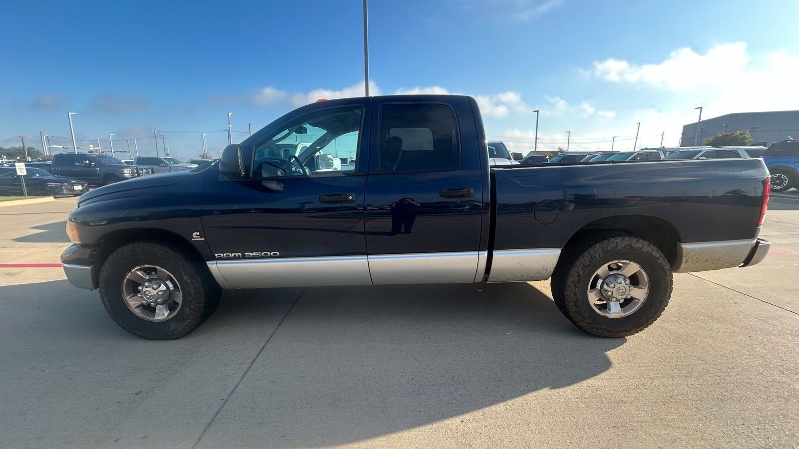 Used 2003 Dodge Ram 3500 Truck SLT RWD image 2