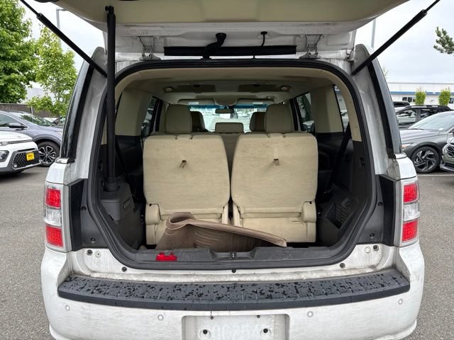 Used 2018 Ford Flex Limited w/ Equipment Group 303A AWD/4WD image 11