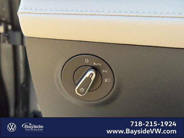 New 2026 Volkswagen Taos SEL AWD/4WD image 25