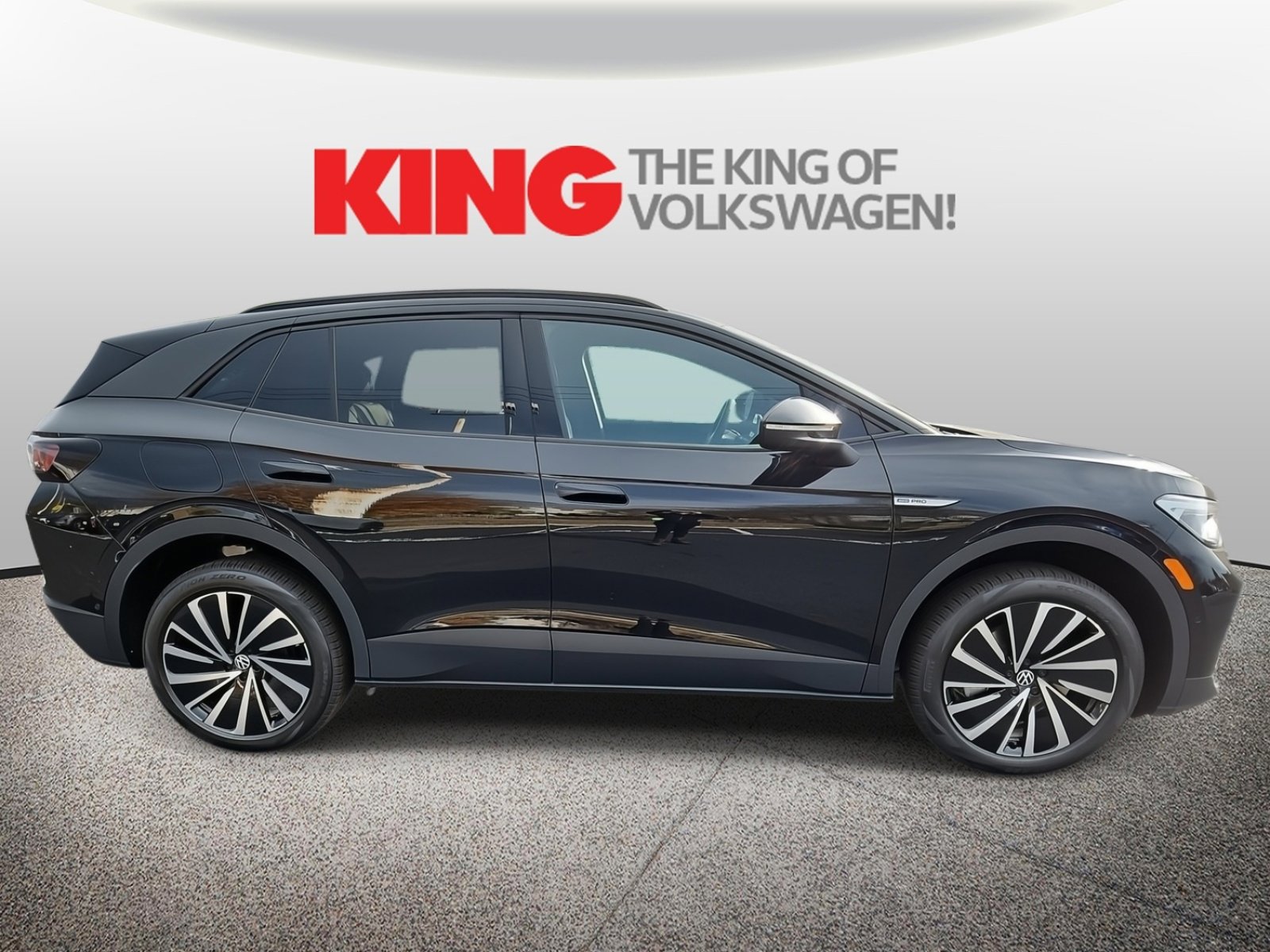 New 2025 Volkswagen ID.4 Pro image 2