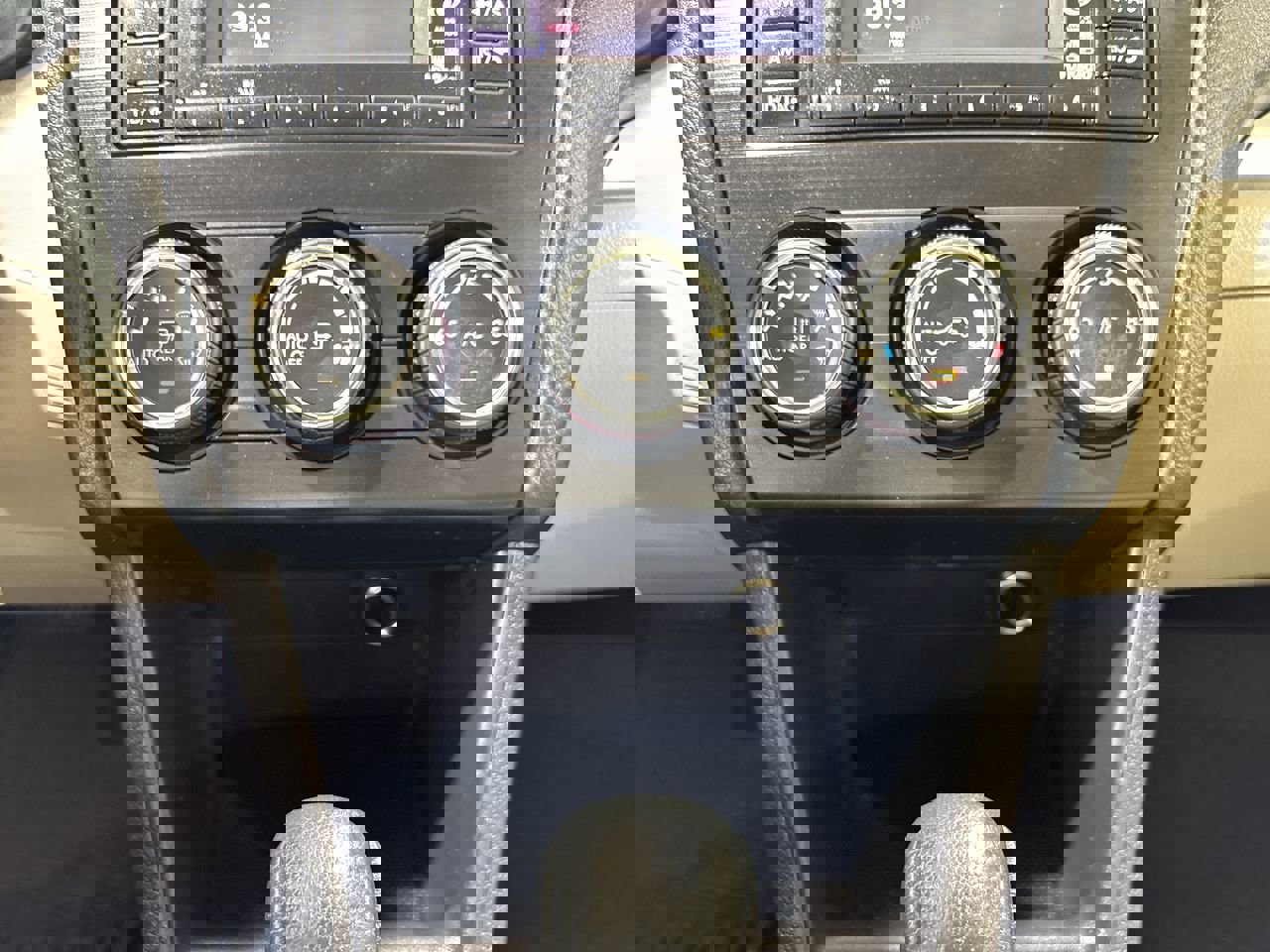 Used 2013 Subaru Crosstrek 2.0i Limited w/ Popular Pkg 2 image 18