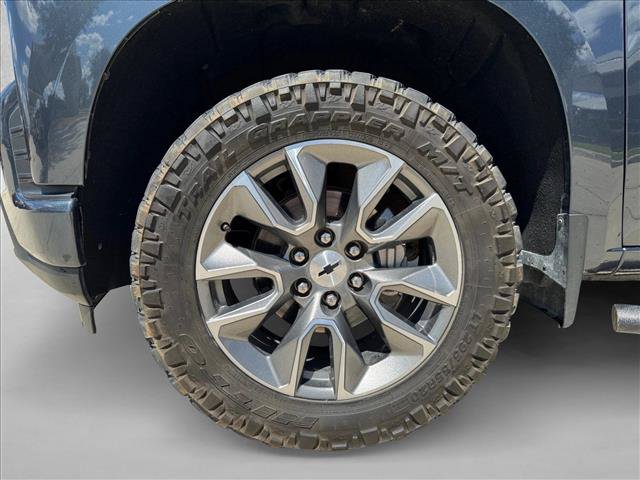 Used 2022 Chevrolet Silverado 1500 RST AWD/4WD image 25