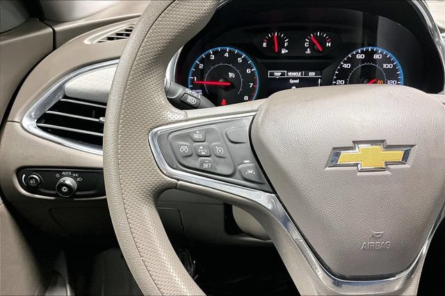 Used 2020 Chevrolet Malibu LT FWD image 10