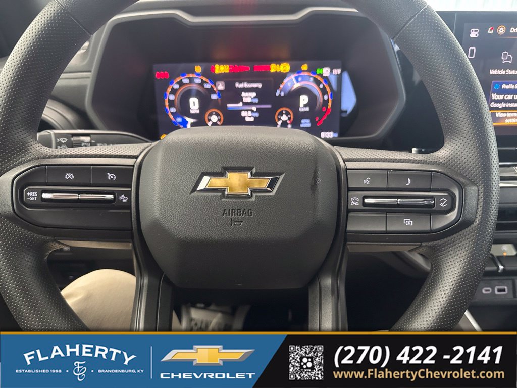 Used 2025 Chevrolet Colorado W/T w/ Advanced Trailering Package AWD/4WD image 22