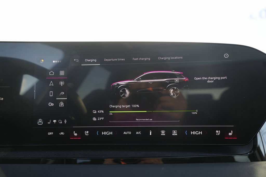 Used 2025 Audi Q6 e-tron Premium Plus w/ Premium Plus image 65