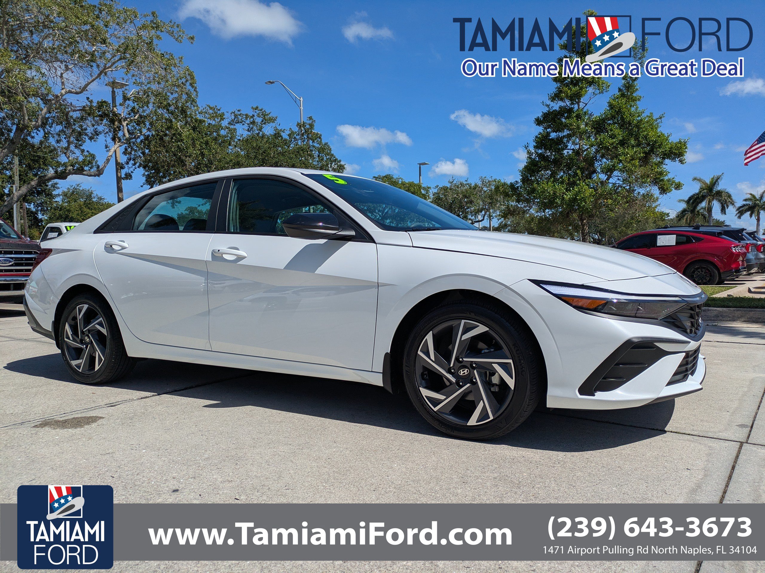 Used 2025 Hyundai Elantra Sport FWD image 1