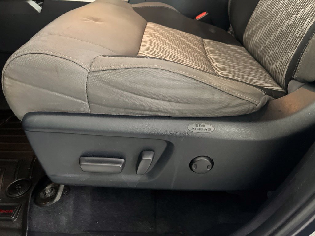 Used 2018 Toyota Tundra SR5 w/ SR5 Upgrade Package AWD/4WD image 60