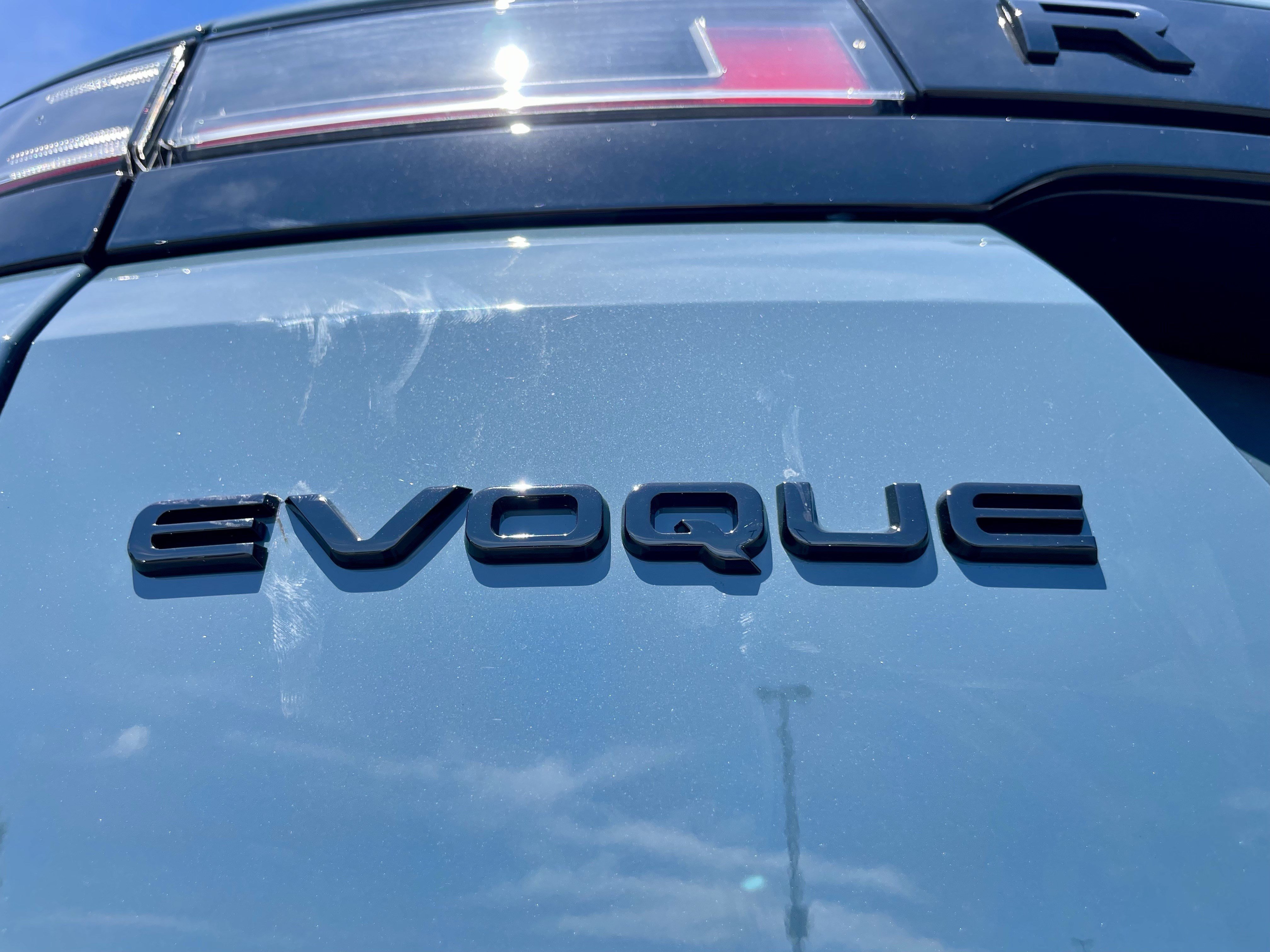 New 2026 Land Rover Range Rover Evoque Hoxton AWD/4WD image 34