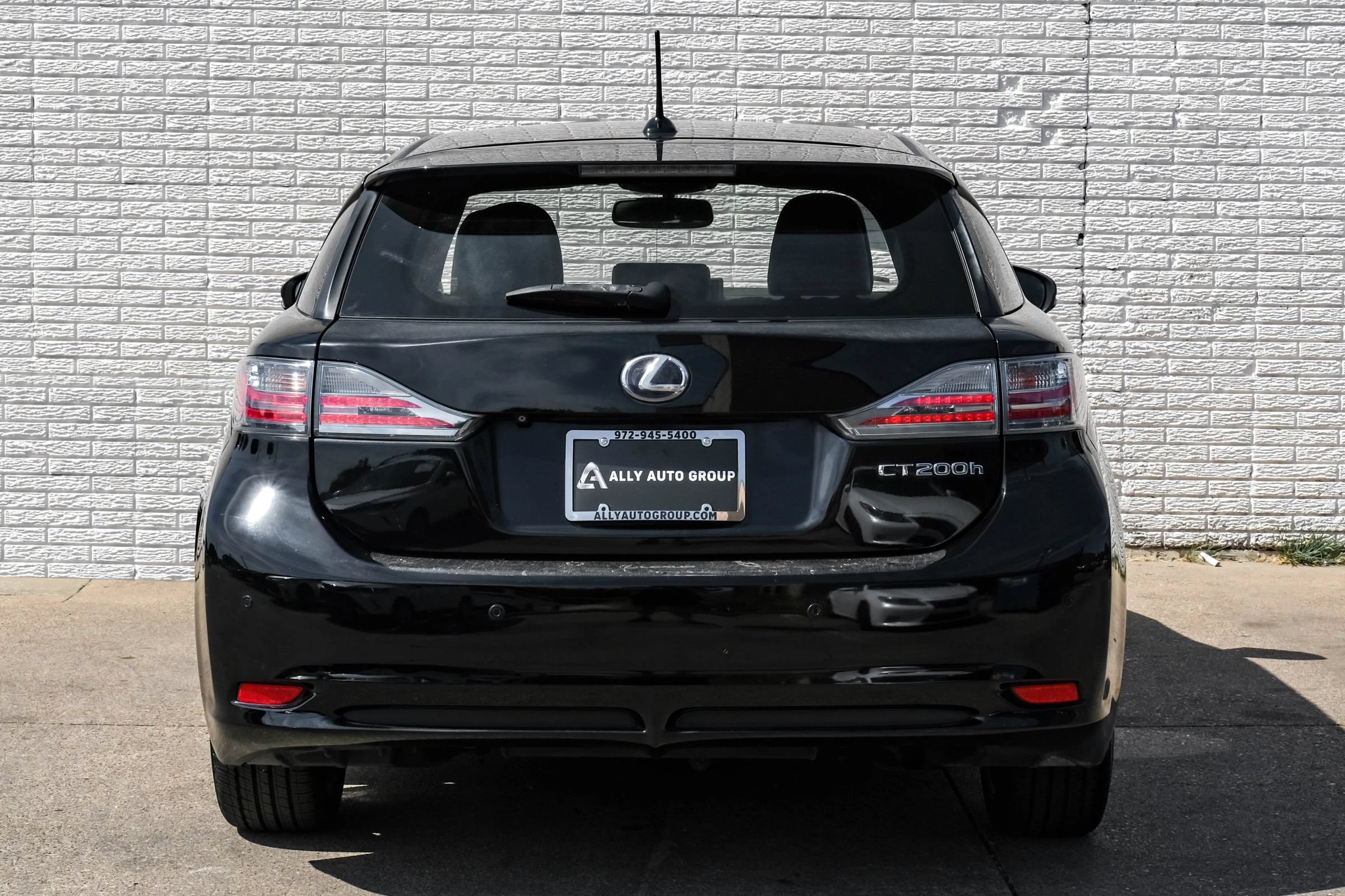 Used 2013 Lexus CT 200h w/ F Sport Pkg w/Nuluxe Trim FWD image 9