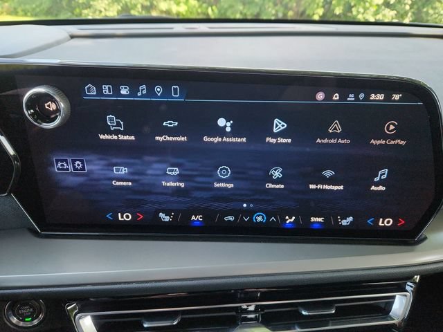 New 2026 Chevrolet Traverse LT w/ Midnight/Sport Edition FWD image 28