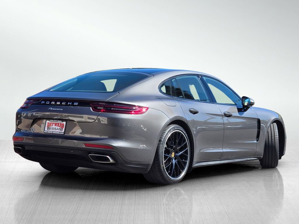 Used 2018 Porsche Panamera 4 AWD/4WD image 4