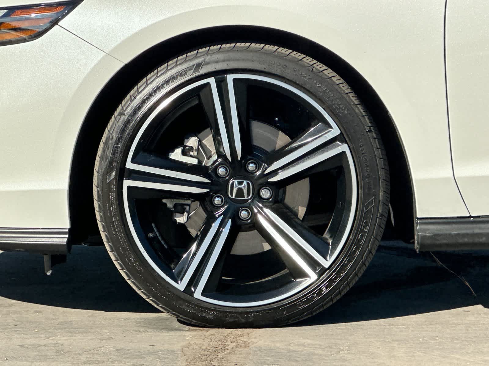 Used 2025 Honda Accord Sport image 26
