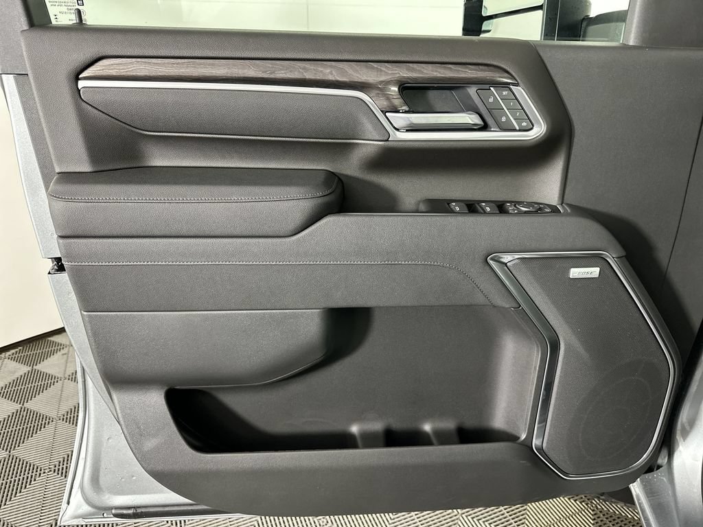 New 2026 Chevrolet Silverado 2500 LTZ w/ LTZ Convenience Package AWD/4WD image 23