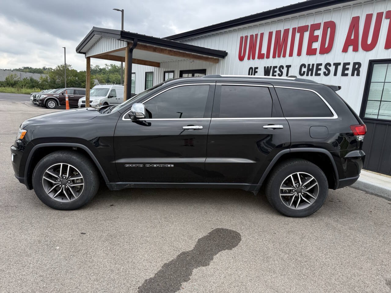 Used 2021 Jeep Grand Cherokee Limited w/ Luxury Group II AWD/4WD image 12
