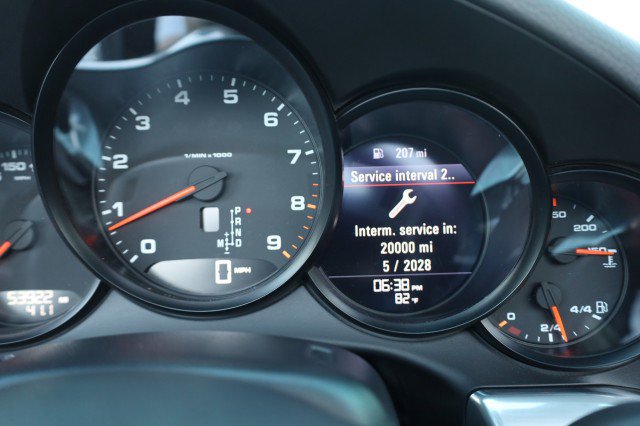 Used 2012 Porsche 911 Carrera S RWD image 32