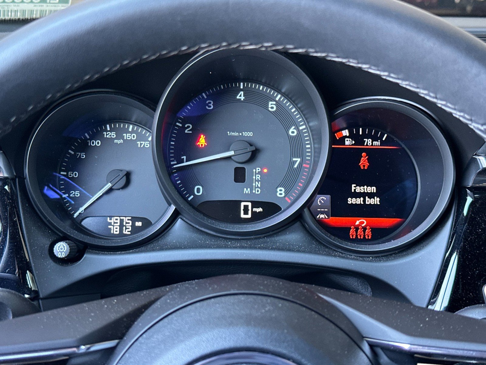 Certified 2025 Porsche Macan image 24