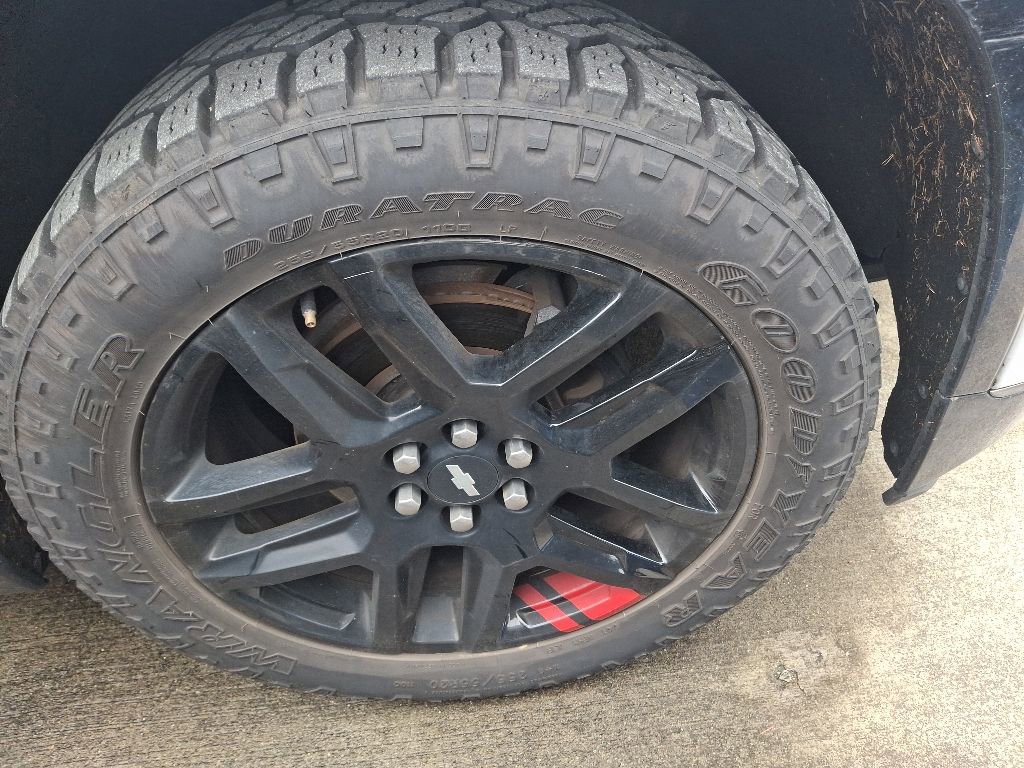 Certified 2020 Chevrolet Traverse Premier w/ Redline Edition AWD/4WD image 4