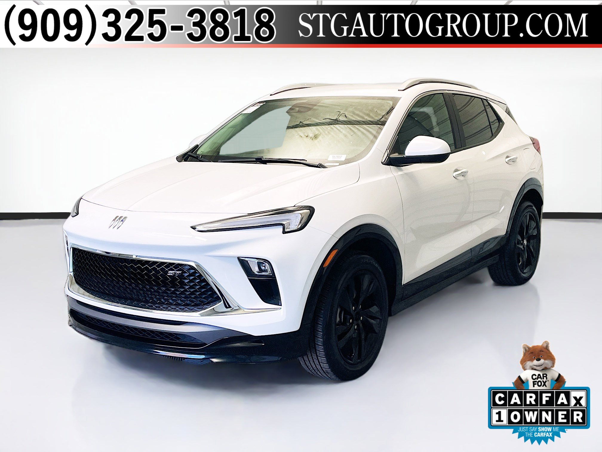 Used 2024 Buick Encore GX Sport Touring image 1