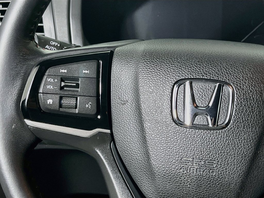 Used 2025 Honda Odyssey Sport-L image 15