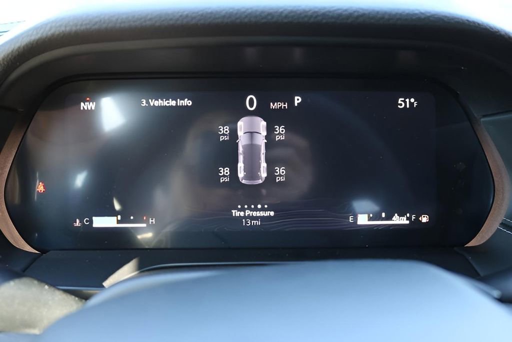 New 2025 Jeep Grand Cherokee Limited image 27