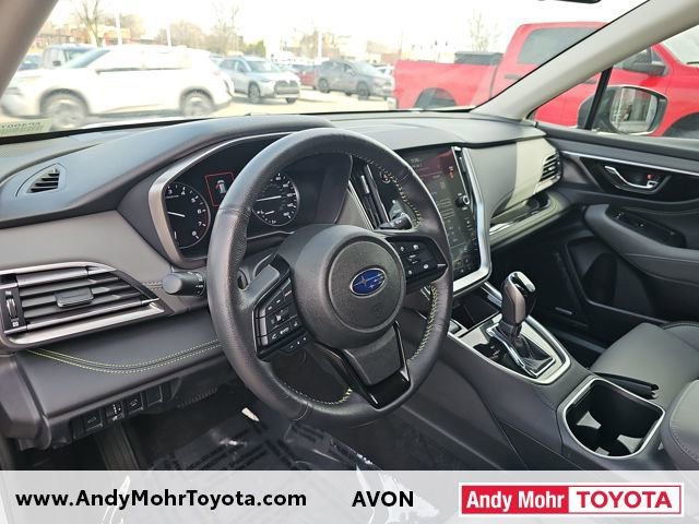 Used 2025 Subaru Outback Onyx Edition image 8