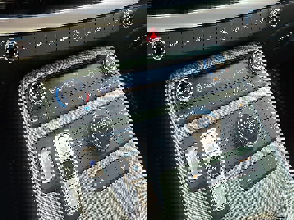 Used 2024 Hyundai Palisade SEL image 14