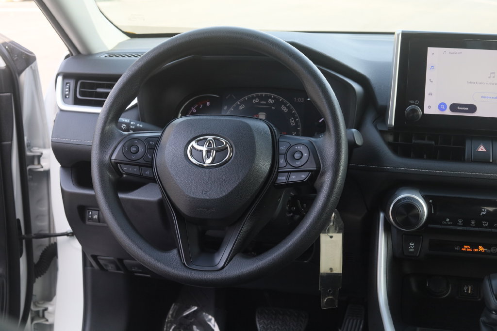 Used 2024 Toyota RAV4 LE FWD image 18