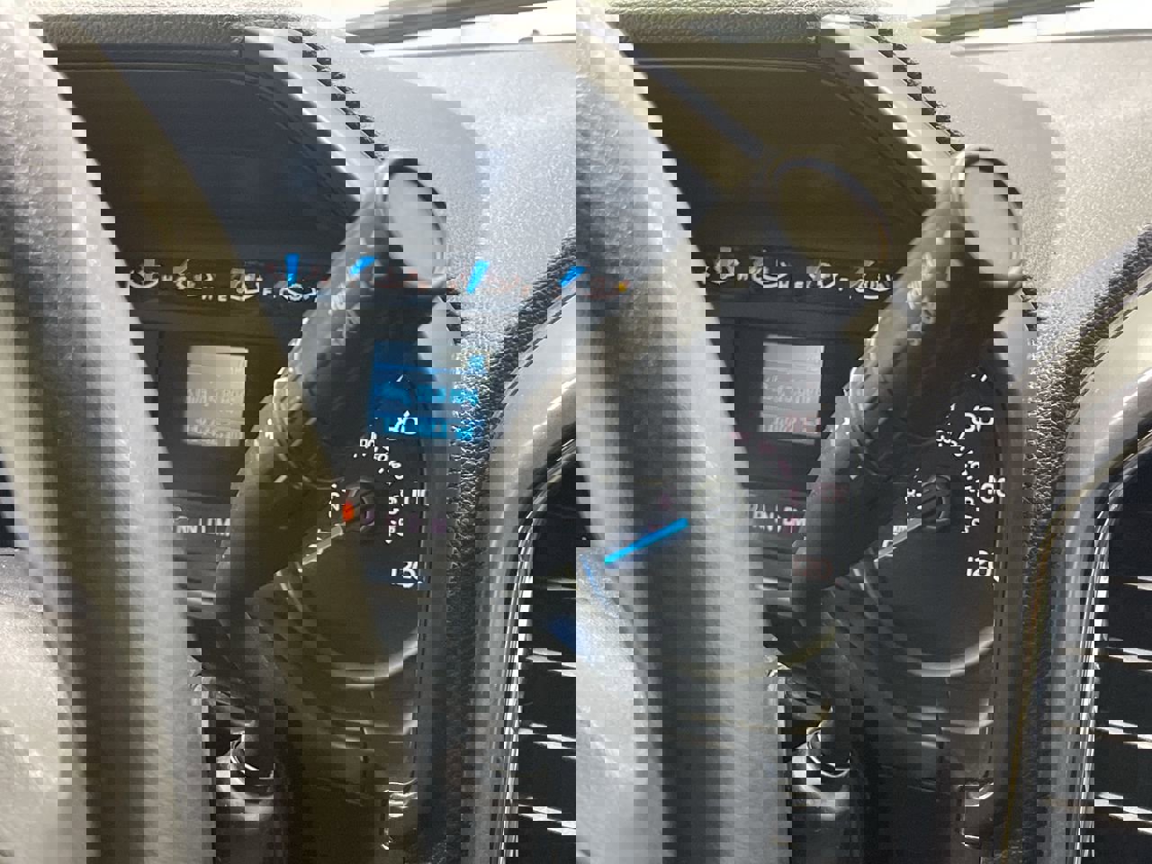 Used 2015 Ford F150 XLT image 24